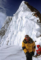 Giuseppe sulla sella a 7800 m