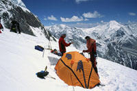 "Gnaro" Mondinelli e Marco Confortola al campo 3