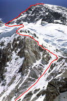 La via di salita lungo la cresta ovest del Broad Peak