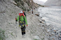 Alessandra Canestri sul sentiero poco dopo Paju