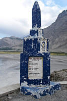 Cippo lungo la strada per Skardu