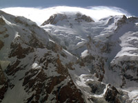 Nube lenticolare sulla vetta