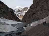 Strada verso le Deosai Plains
