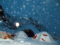 Nevicata di luglio al campo base