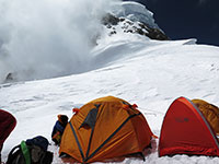 Tende al campo quattro del K2