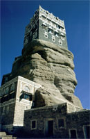 Wadi Dhahr, il Palazzo sulla roccia